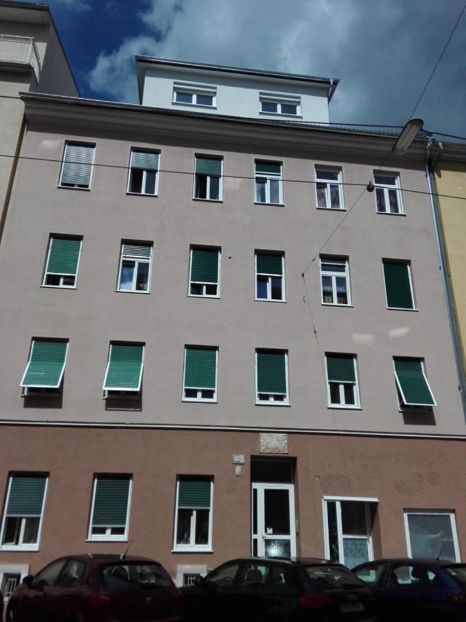 Apartmenthaus Gratzer กราซ ภายนอก รูปภาพ
