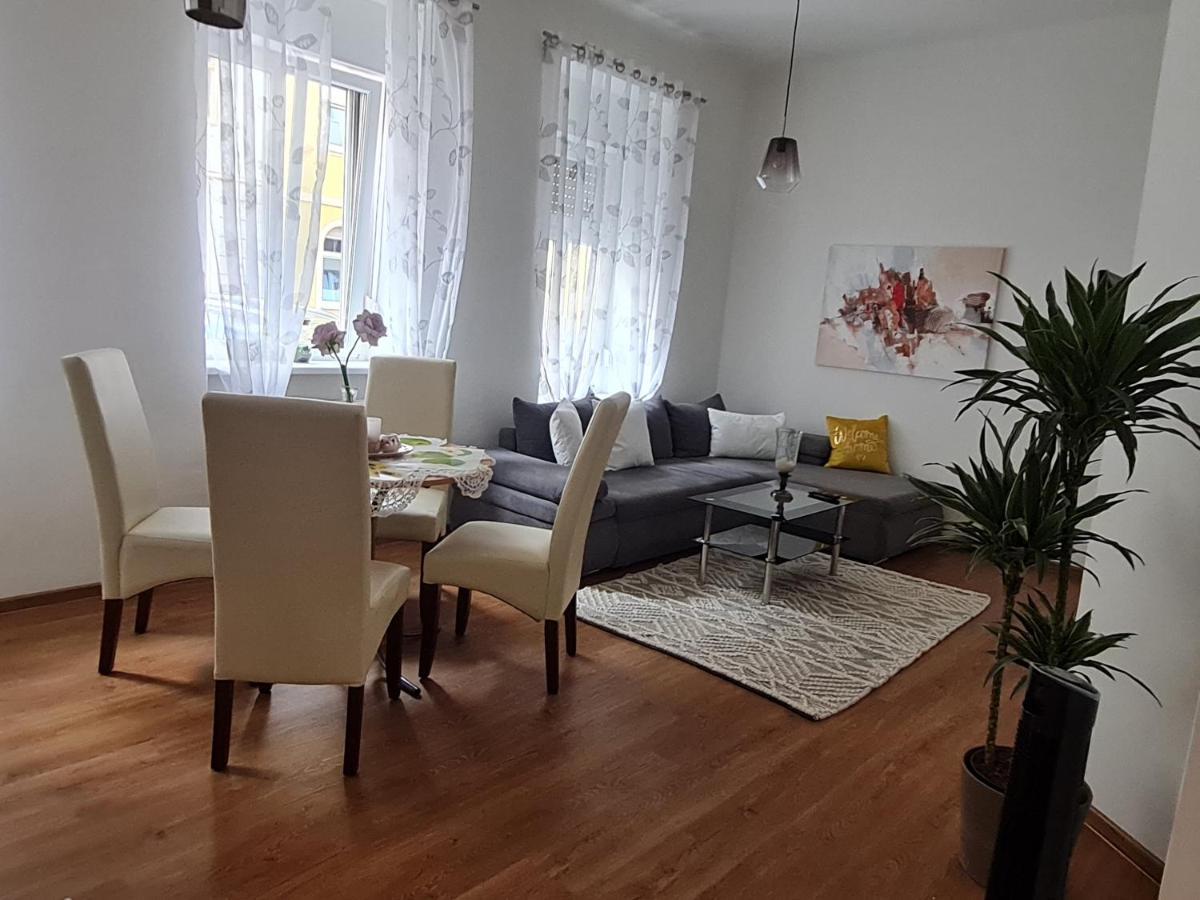 Apartmenthaus Gratzer กราซ ภายนอก รูปภาพ